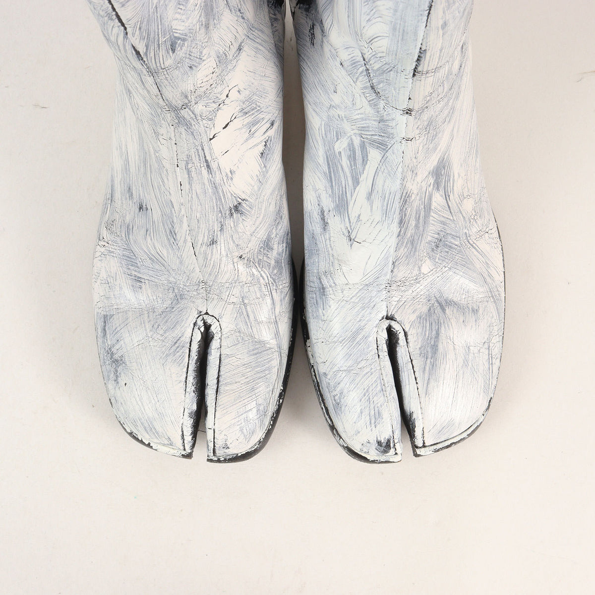 23AW ペンキ ペイント加工 アンクル タビブーツ (Tabi Ankle Boot Painted White) / ＭM22