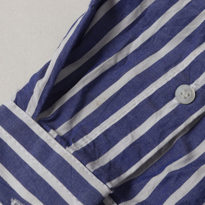 ブランドロゴ刺繍 腰巻き ストライプ オーバーサイズ ボタンシャツ (Crinkle Stripe Poplin Knotted Shirt)