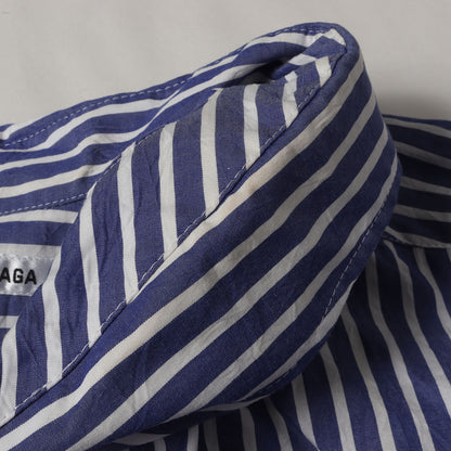 ブランドロゴ刺繍 腰巻き ストライプ オーバーサイズ ボタンシャツ (Crinkle Stripe Poplin Knotted Shirt)