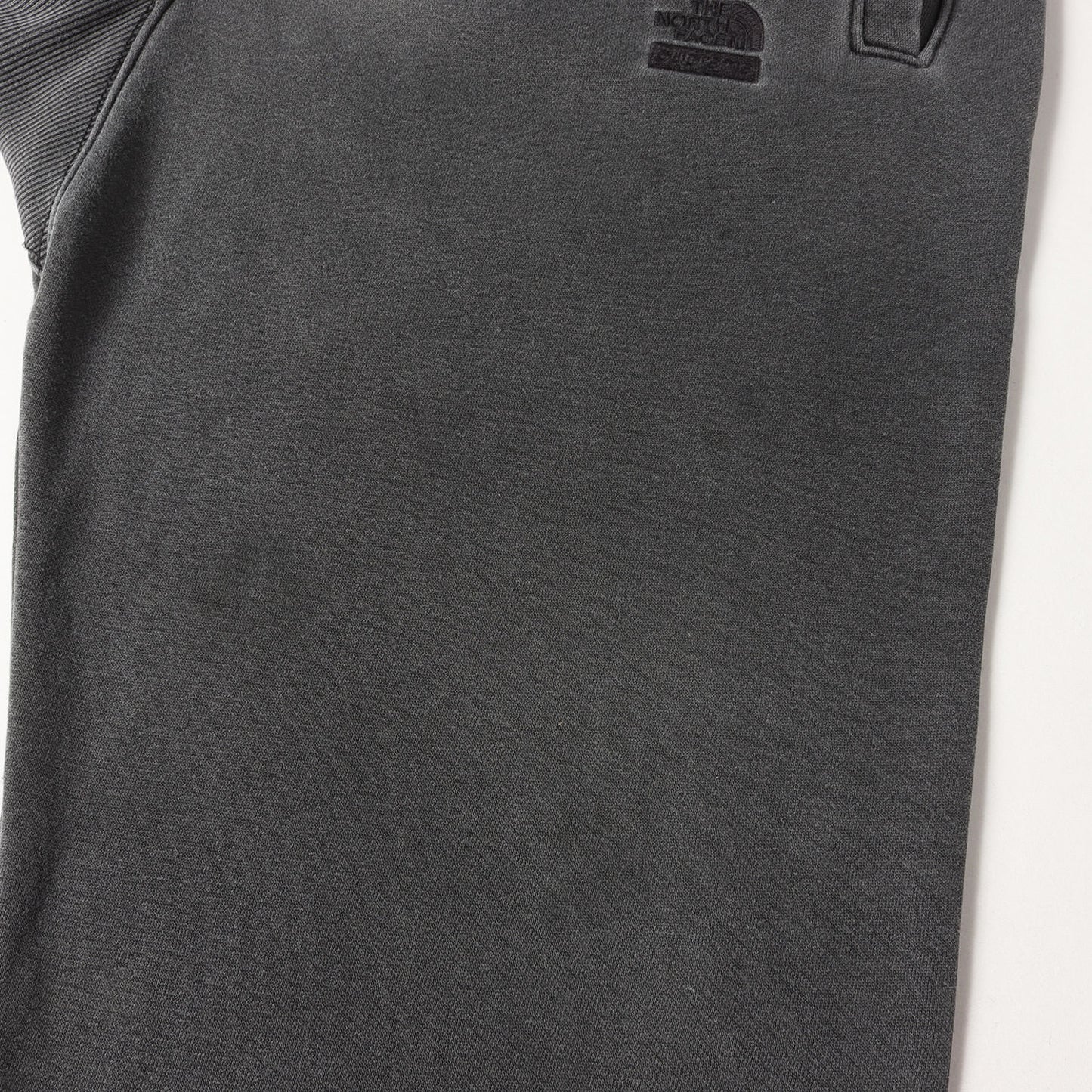 21SS ×THE NORTH FACE ピグメント加工 ブランドロゴ刺繍 スウェットパンツ (Pigment Printed Sweatpant)