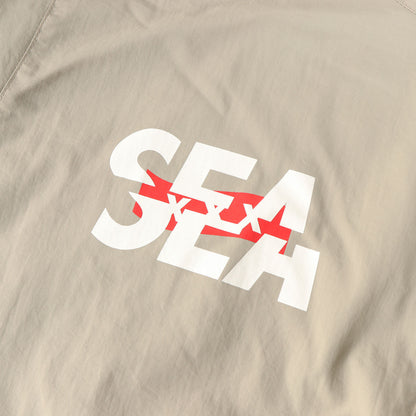 ×GOD SELECTION XXX コラボロゴ ナイロン フルジップ フーデッド ジャケット (NYLON PARKA)