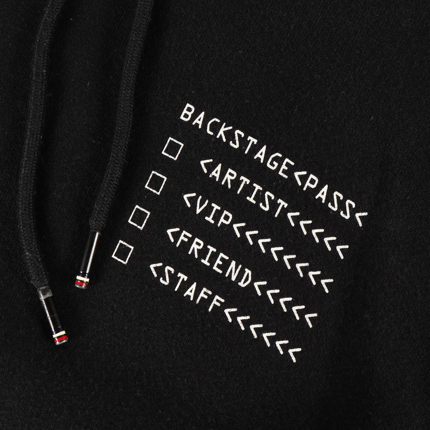 MONCLER (モンクレール) ×fragment design BACKSTAGE PASSロゴ