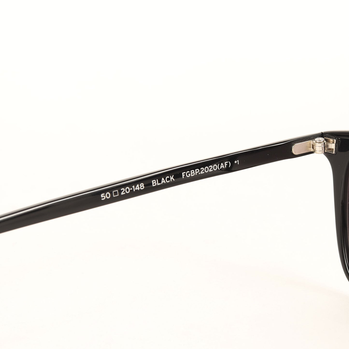 ×BARTON PERREIRA ウェリントン型 スモークレンズ サングラス FGBP.2020