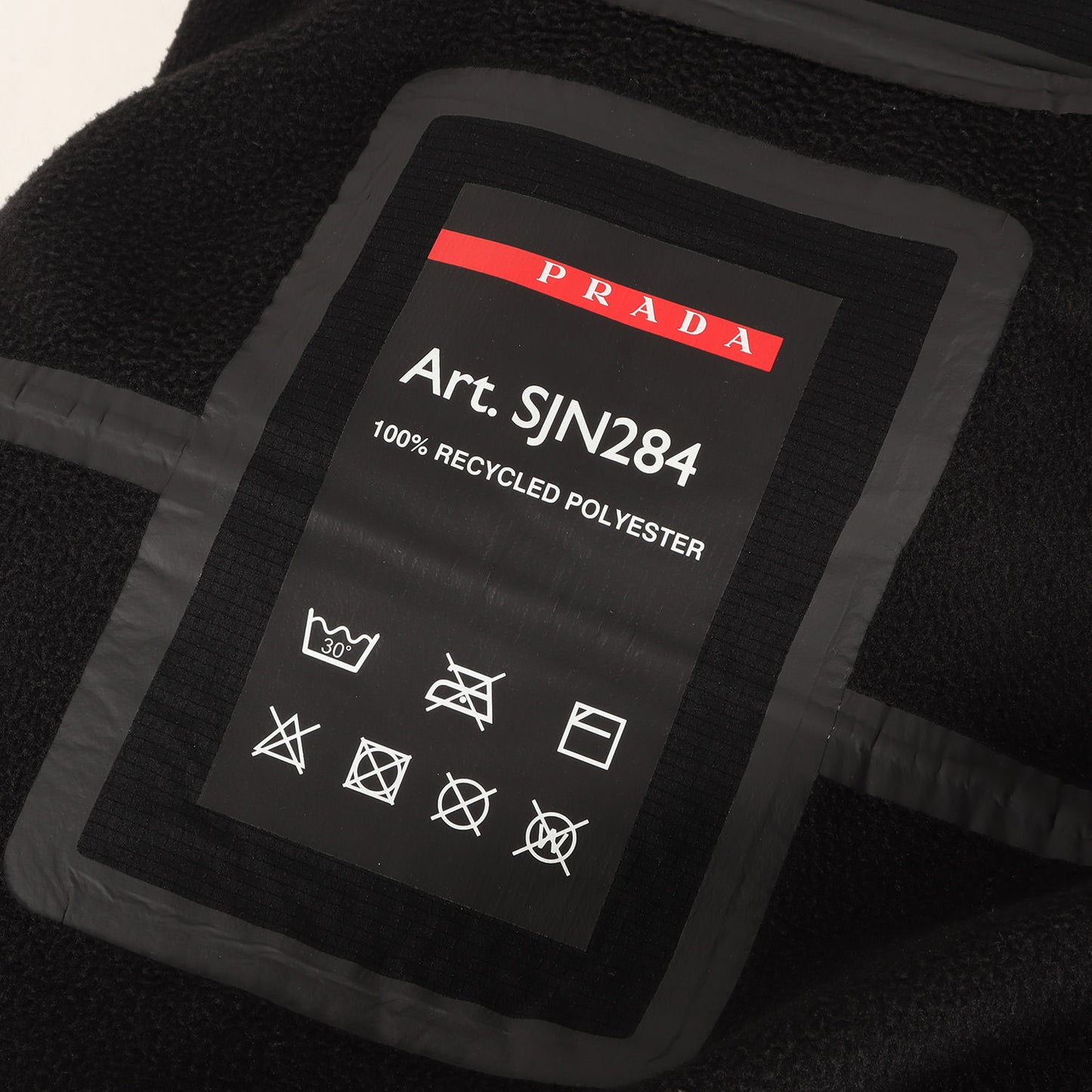 [近年モデル] ラバーロゴ シームテープ フリース パーカー (SJN284 S212 1Z7A)