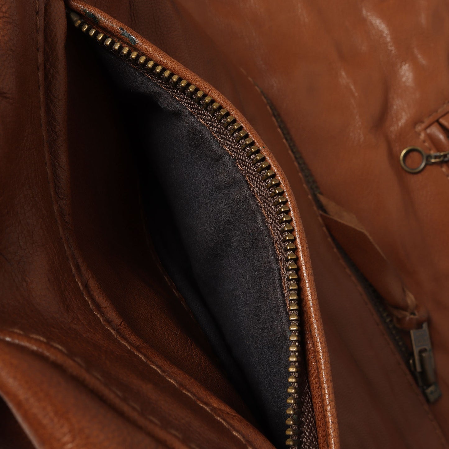 裏地ボーダー柄 ゴートレザー ライダース ジャケット (GOAT SKIN CLASSIC RACER LEATHER JACKET)