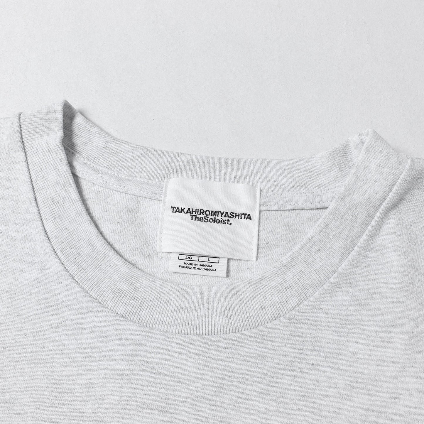 ×Mark Gonzales / SUICOKE レターロゴ クルーネック ポケット Tシャツ