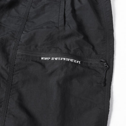 23AW ウェビングベルト付き ナイロン トラックパンツ (SPST2003 / TROUSERS / NYLON. WEATHER)