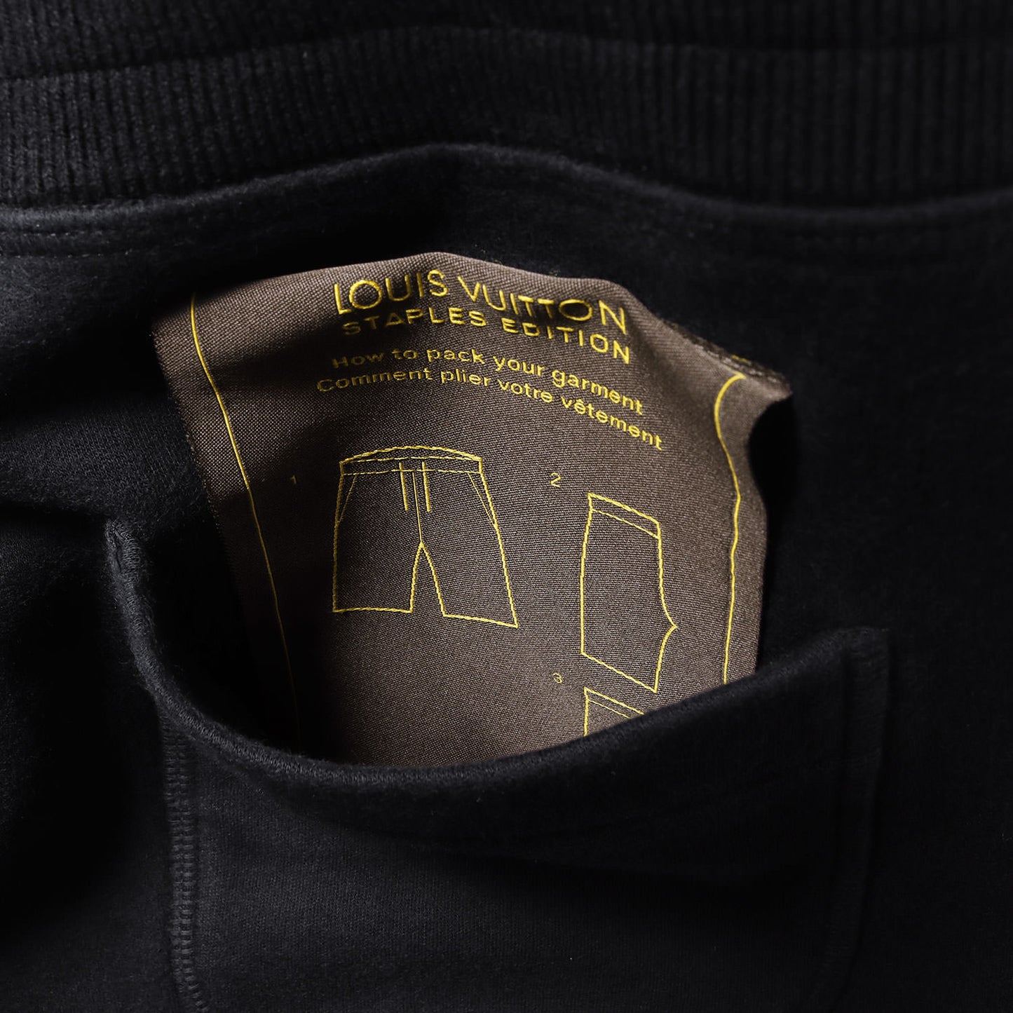 [ヴァージル・アブロー STAPLES EDITION] 22AW テック スウェット ショーツ (RM222Q JUJ HJY44W)