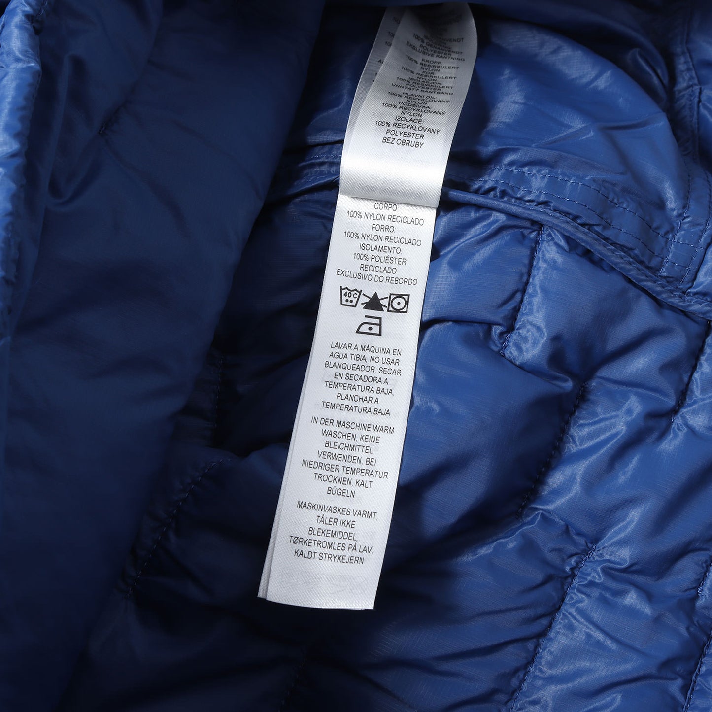 マイクロ パフ ジャケット (Micro Puff JKT) 2025年製