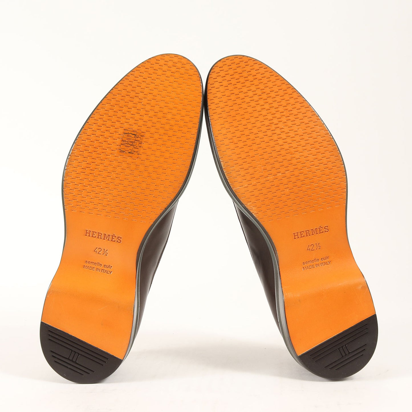 メダリオン レースアップ レザー シューズ