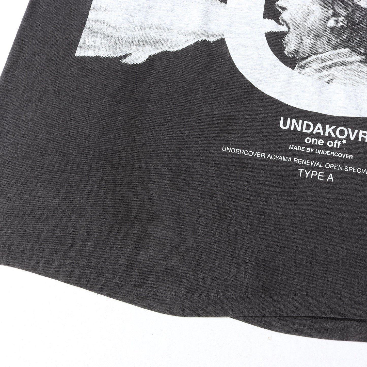 [希少モデル] 青山リニューアル記念 25枚限定 古着再構築 手刷りプリント one off Tシャツ