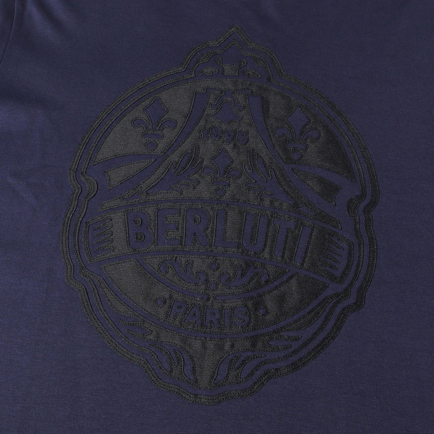 ロゴエンブレム刺繍 クルーネック Tシャツ