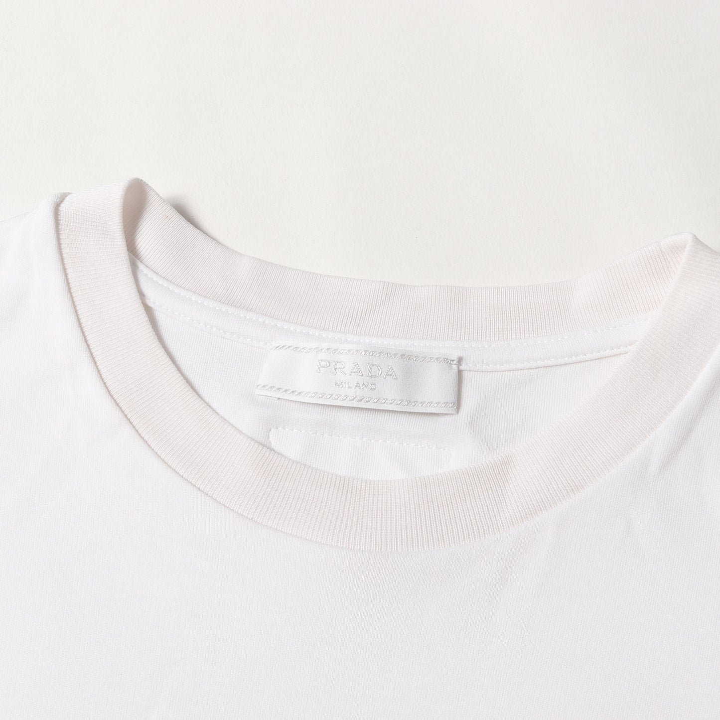 21SS トライアングルパッチ / ポケット付き オーバーサイズ Tシャツ (UJN812 A221 240)