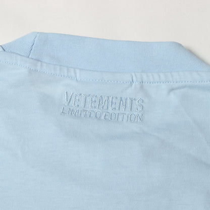 スモール ブランドロゴ オーバーサイズ Tシャツ (GVA72XX001)