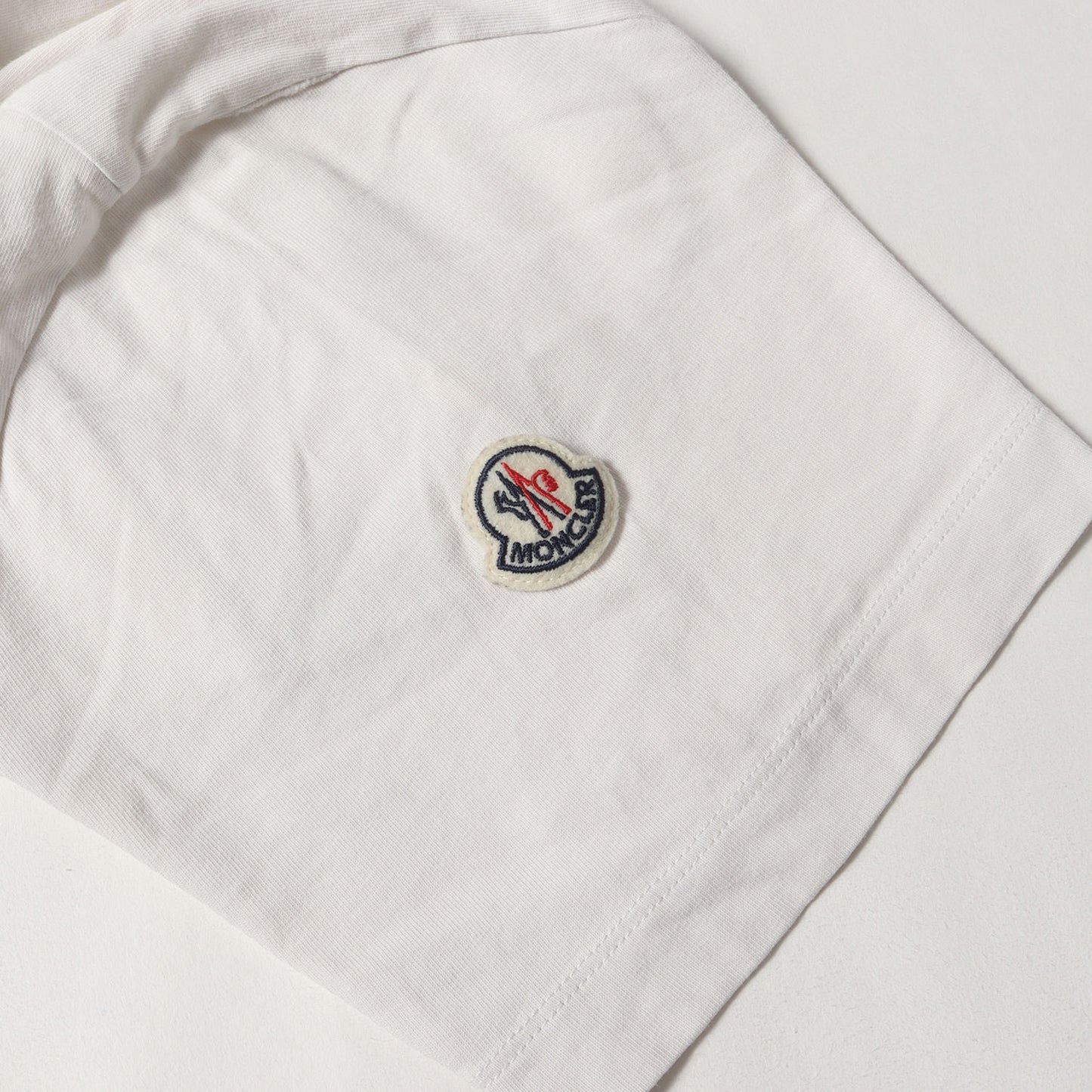 23SS アイコンパッチ付き リブロゴ Tシャツ (SS TSHIRT J10918V00024 8390T)