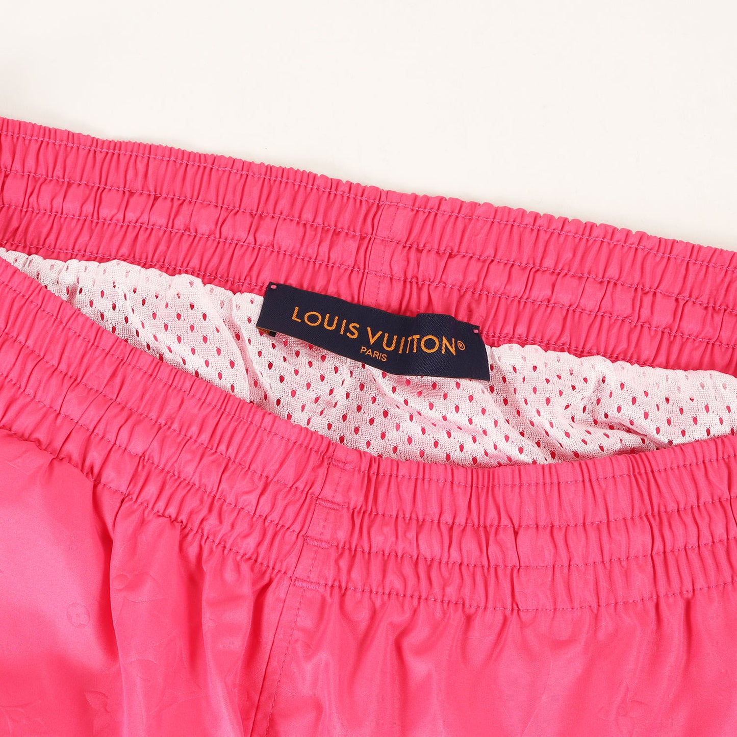 23AW LVSE シグネチャー モノグラム ウォーター ボート ショーツ (RM232Q OSJ HJW52W)