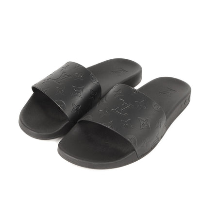 ウォーターフロント エンボス モノグラム ラバー スライド サンダル (VS1210)