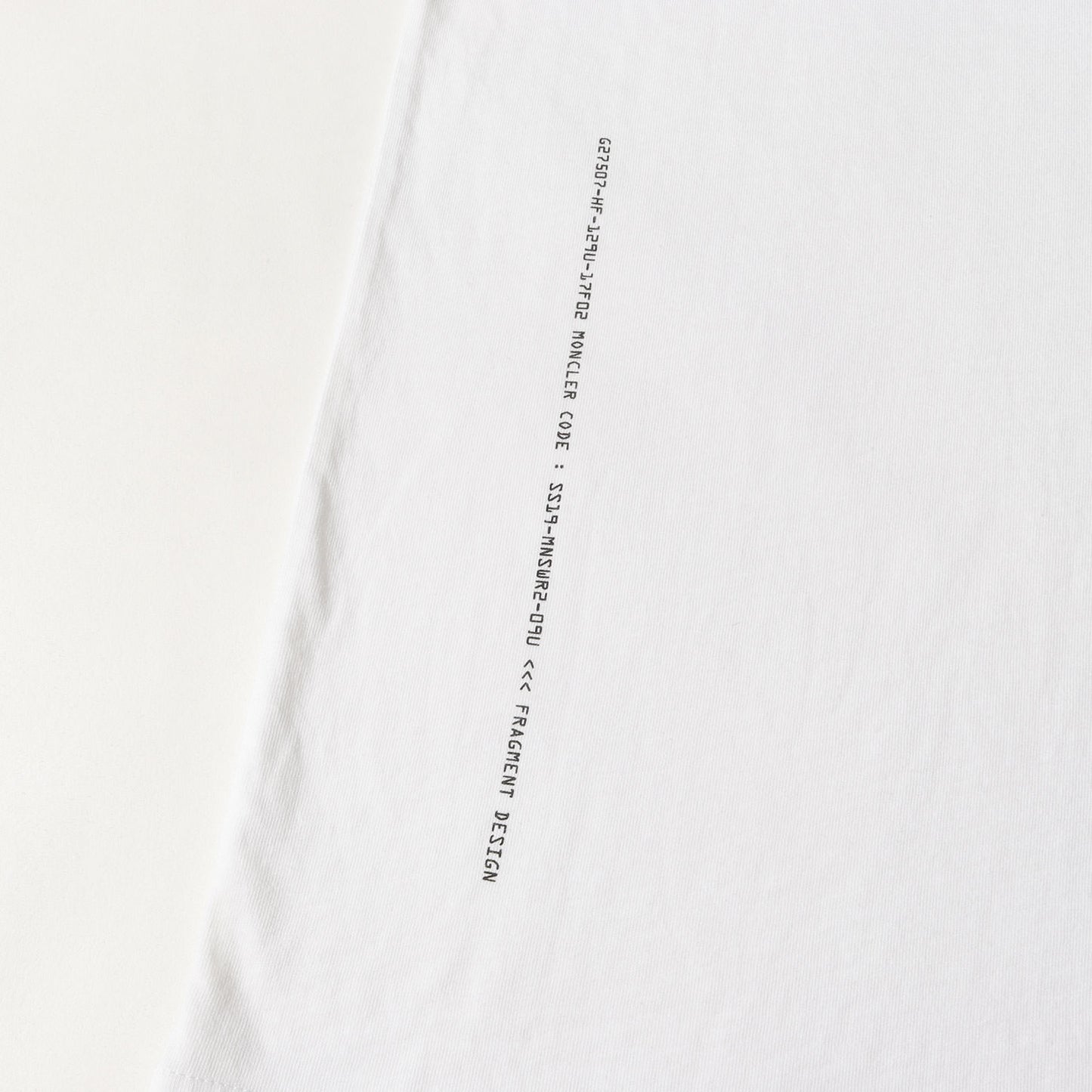 ×fragment design ブランドロゴ Ｔシャツ (MAGLIA T-shirt E109U8000550 8391Q)