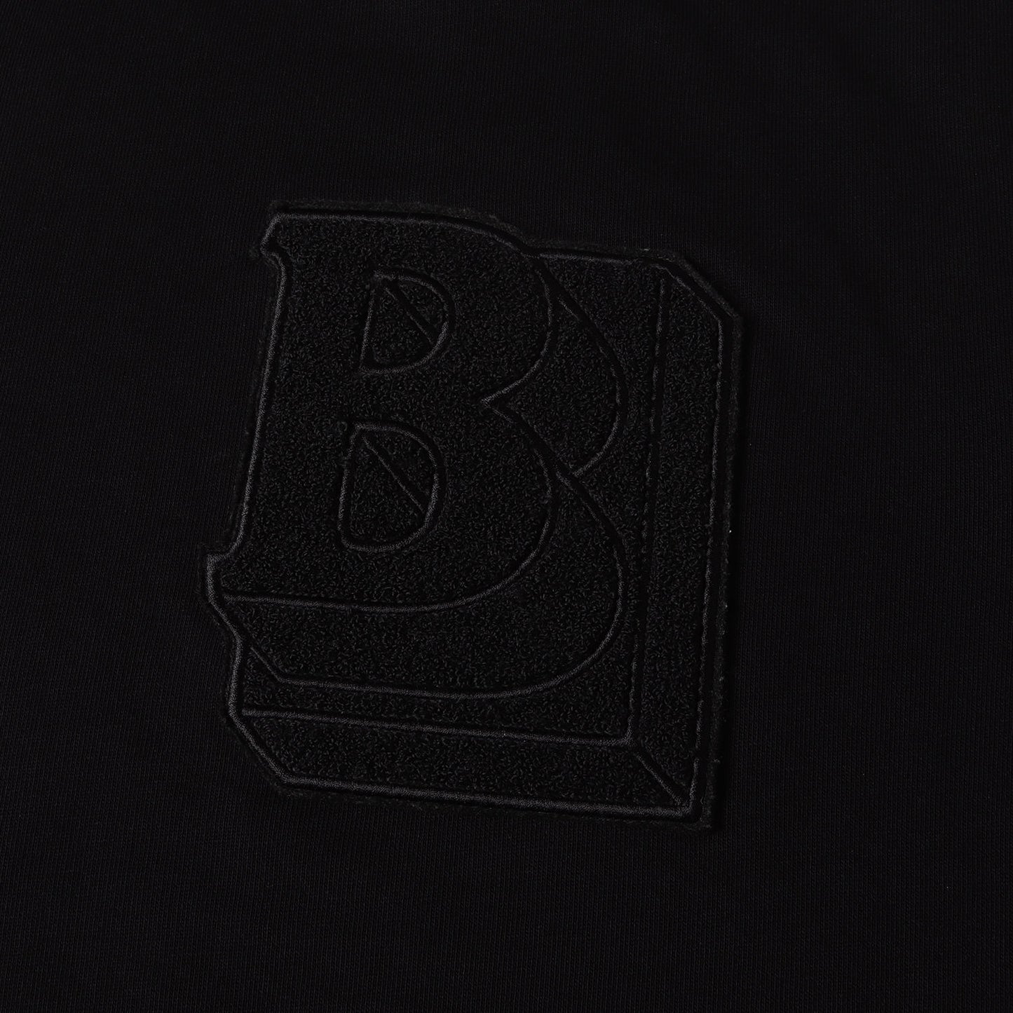 [近年モデル] レイヤードロゴワッペン クルーネック スウェット