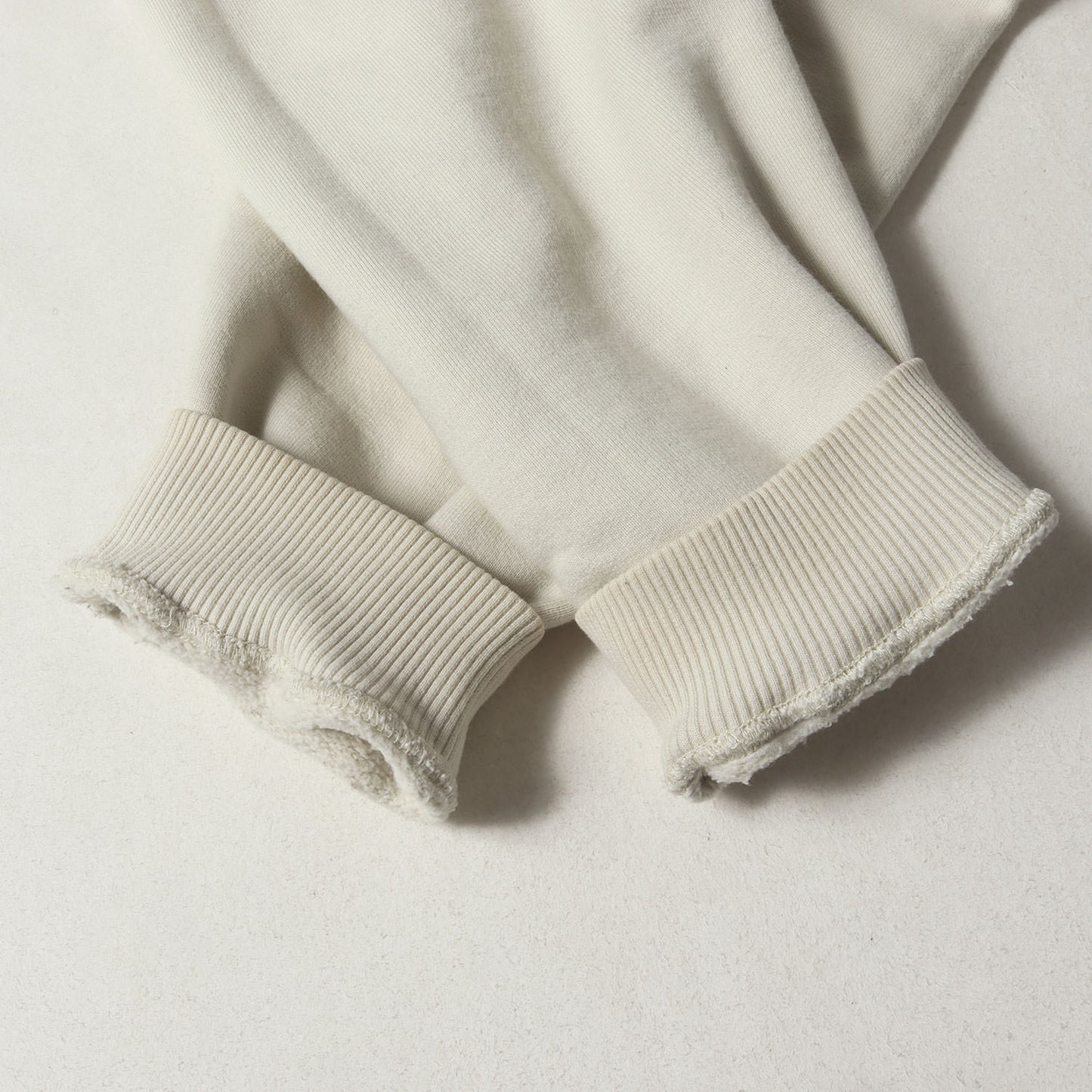 ブランドロゴ刺繍 インサイドアウト プルオーバー スウェット パーカー (INSIDE-OUT HOODIE)