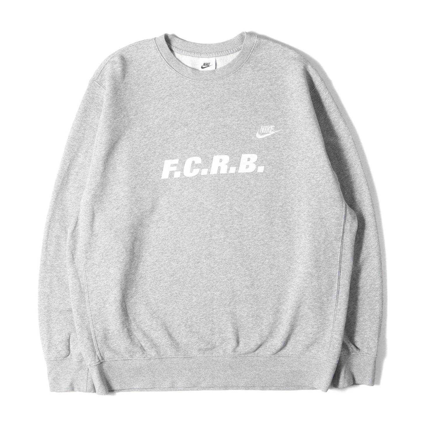 [NIKE FC Presented By SOPH. 宮下パーク店限定] カスタム プリント クルーネック スウェット