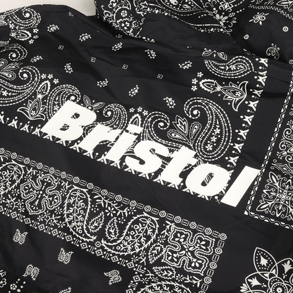 ペイズリーモノグラム バックロゴ フーデッド ナイロン ジャケット (NYLON HOODED BLOUSON)