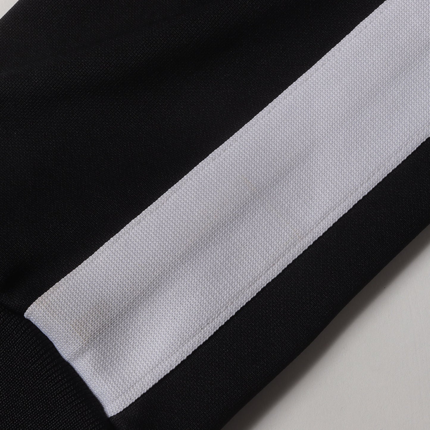 サイドライン トレーニング トラック パンツ (TRAINING TRACK PANTS)