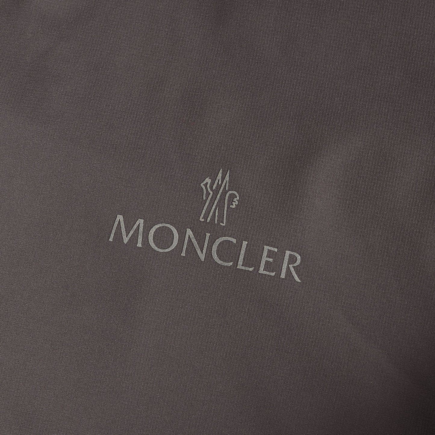 GORE-TEX INFINIUM ナイロン フルジップ フーデッド ダウンジャケット (TIMOR)