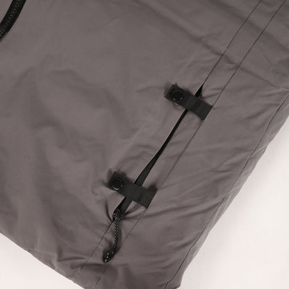 GORE-TEX INFINIUM ナイロン フルジップ フーデッド ダウンジャケット (TIMOR)