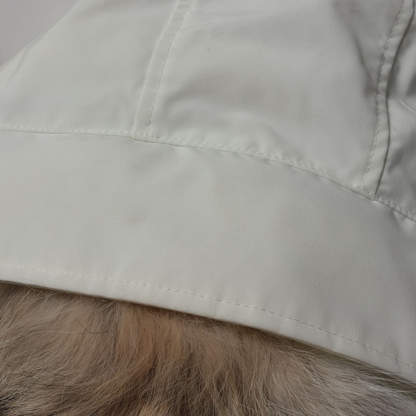 コヨーテファー付き ポリコットン ダウン コート (WYNDHAM PARKA) / ウィンダム パーカー