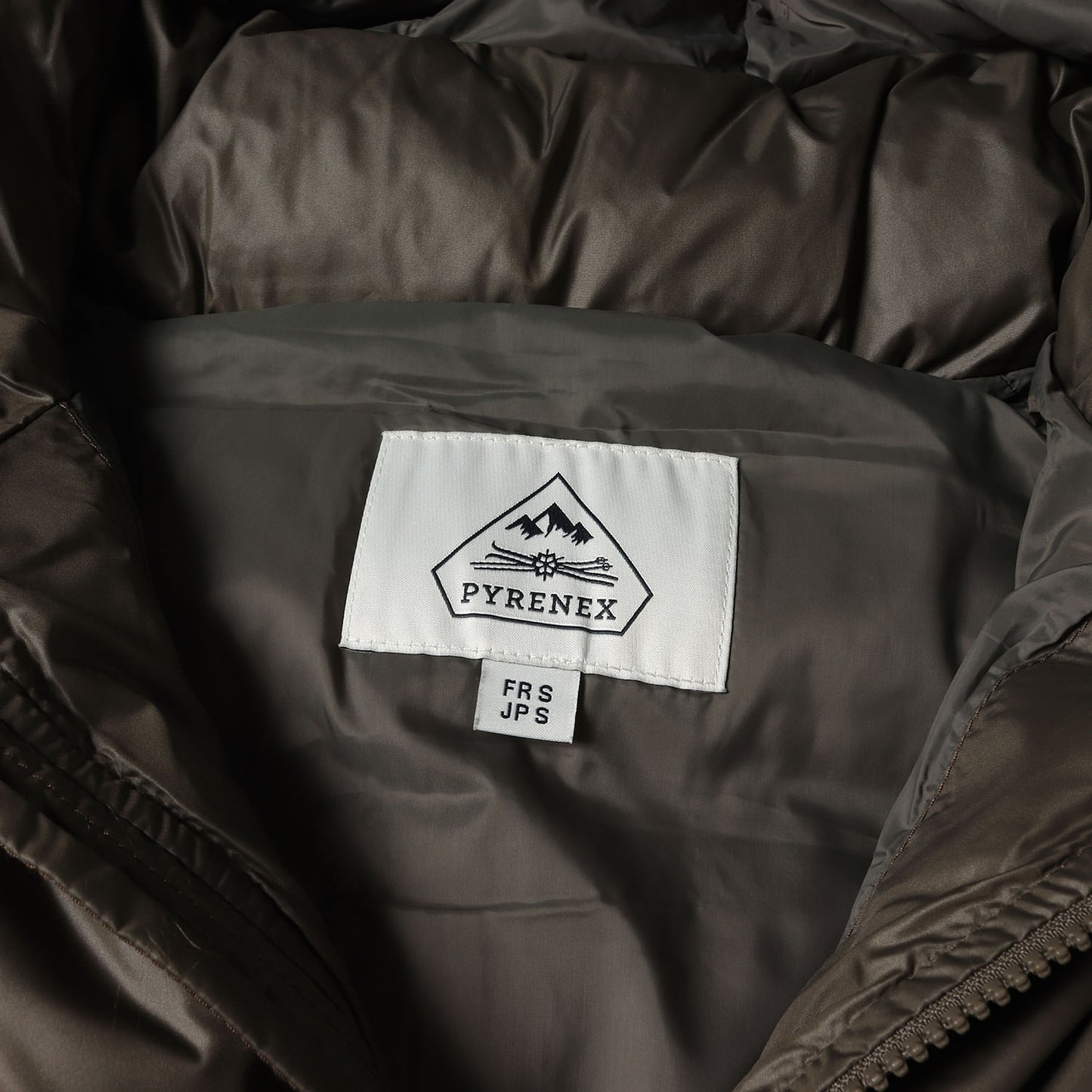 シャロン ナイロン フーデッド ダウンジャケット (CHALON DOWN JACKET)