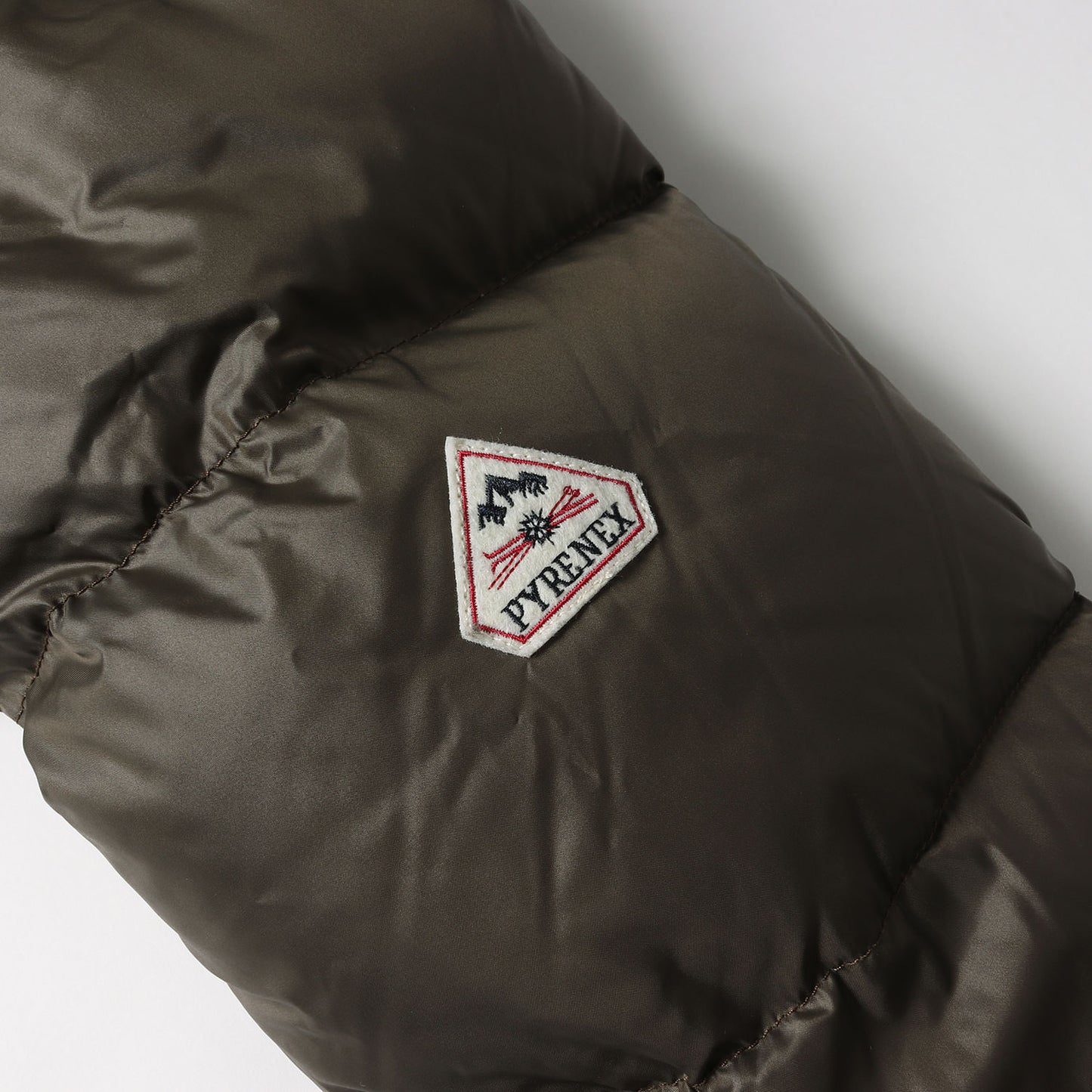 シャロン ナイロン フーデッド ダウンジャケット (CHALON DOWN JACKET)