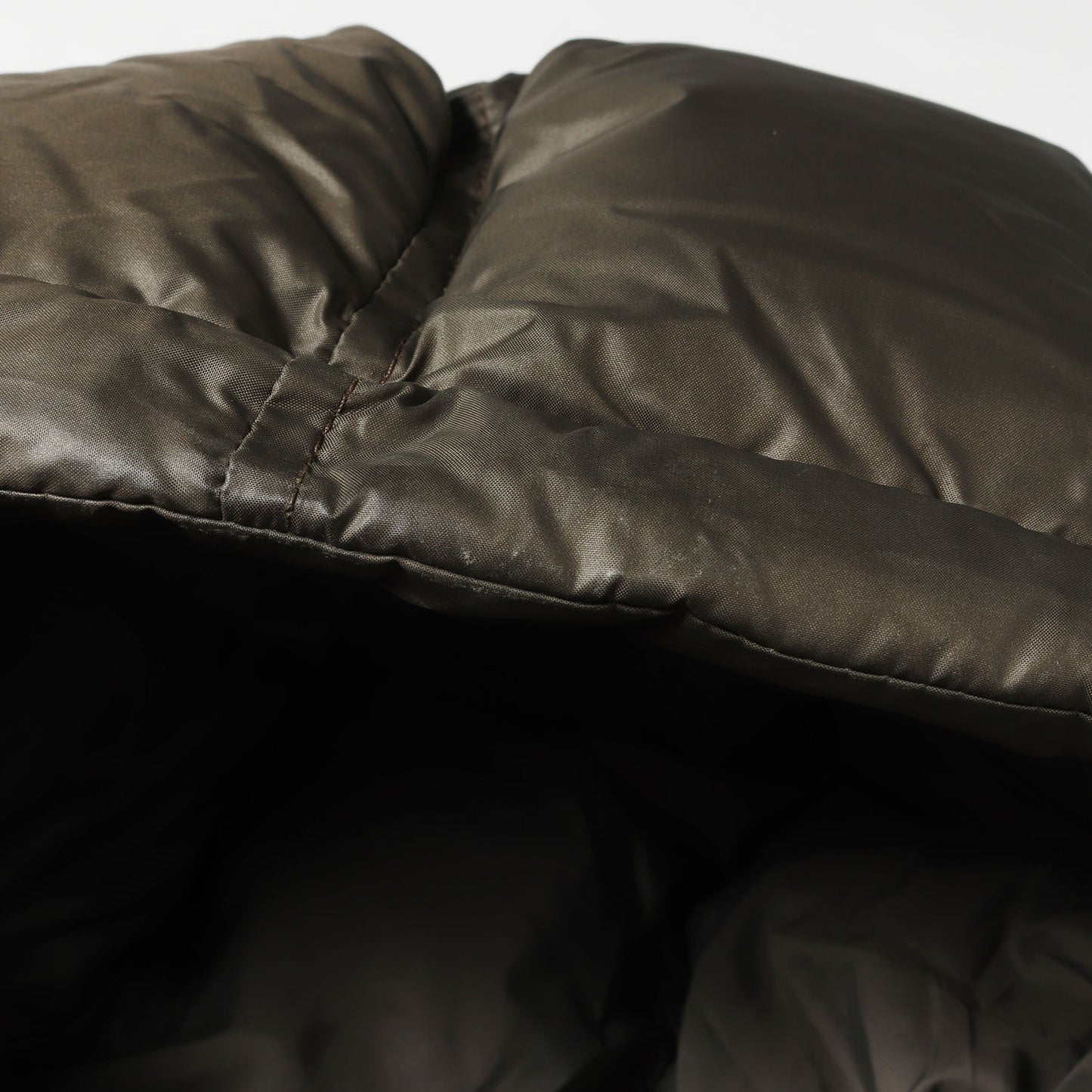 シャロン ナイロン フーデッド ダウンジャケット (CHALON DOWN JACKET)