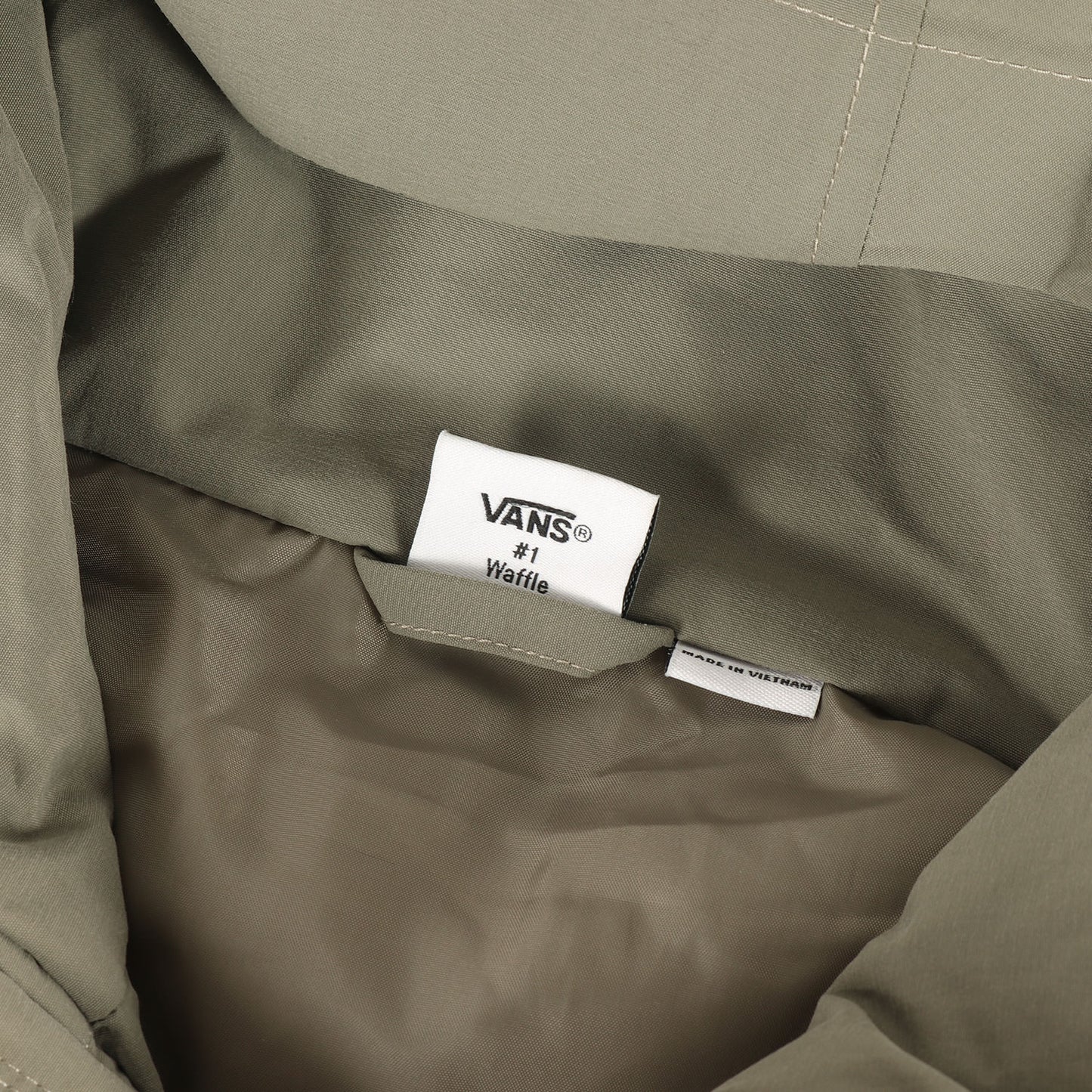 22AW ×VANS ナイロンタッサー フーデッド フルジップ ジャケット (ALPS JACKET 2LAYER. VANS)