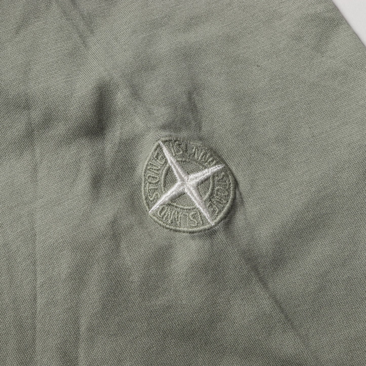 コンパスロゴ刺繍 ポケット付き クルーネック ロングスリーブ Tシャツ