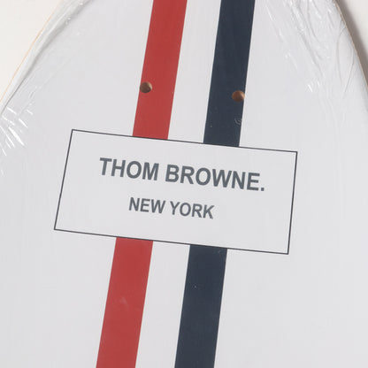シグネチャー ストライプ スケートボード ウッド デッキ (SHAPED SKATEBOARD W/RWB PRINTED STRIPE IN WOOD)