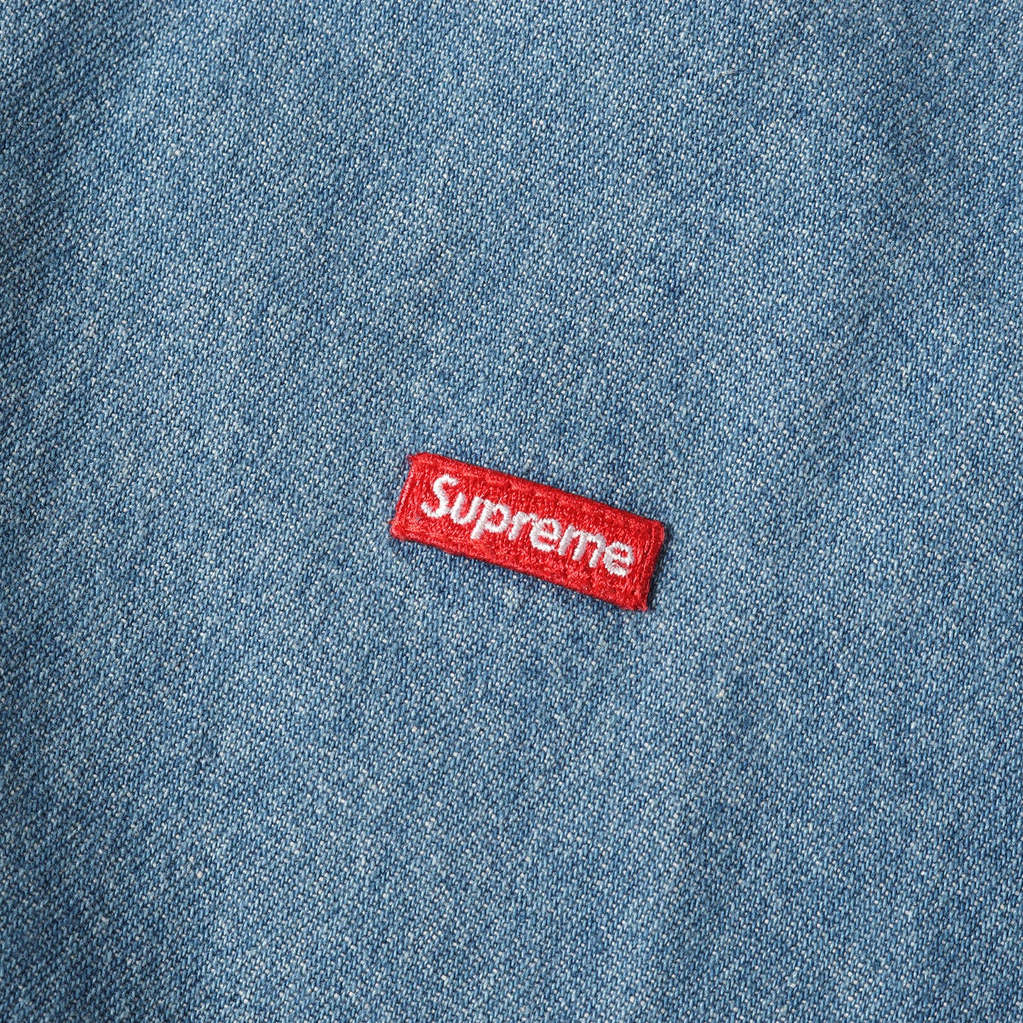 22SS SMALL BOX ロゴパッチ デニム ボタンダウン シャツ (Small Box Shirt)