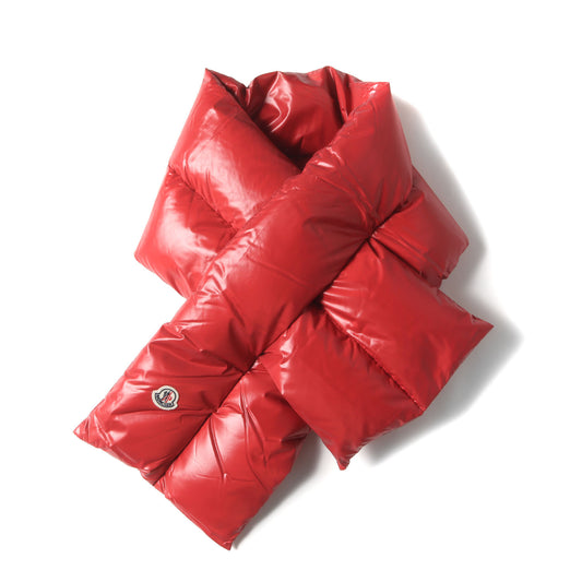 ロゴパッチ付き シャイニー ナイロン ダウン マフラー (SCIARPA)