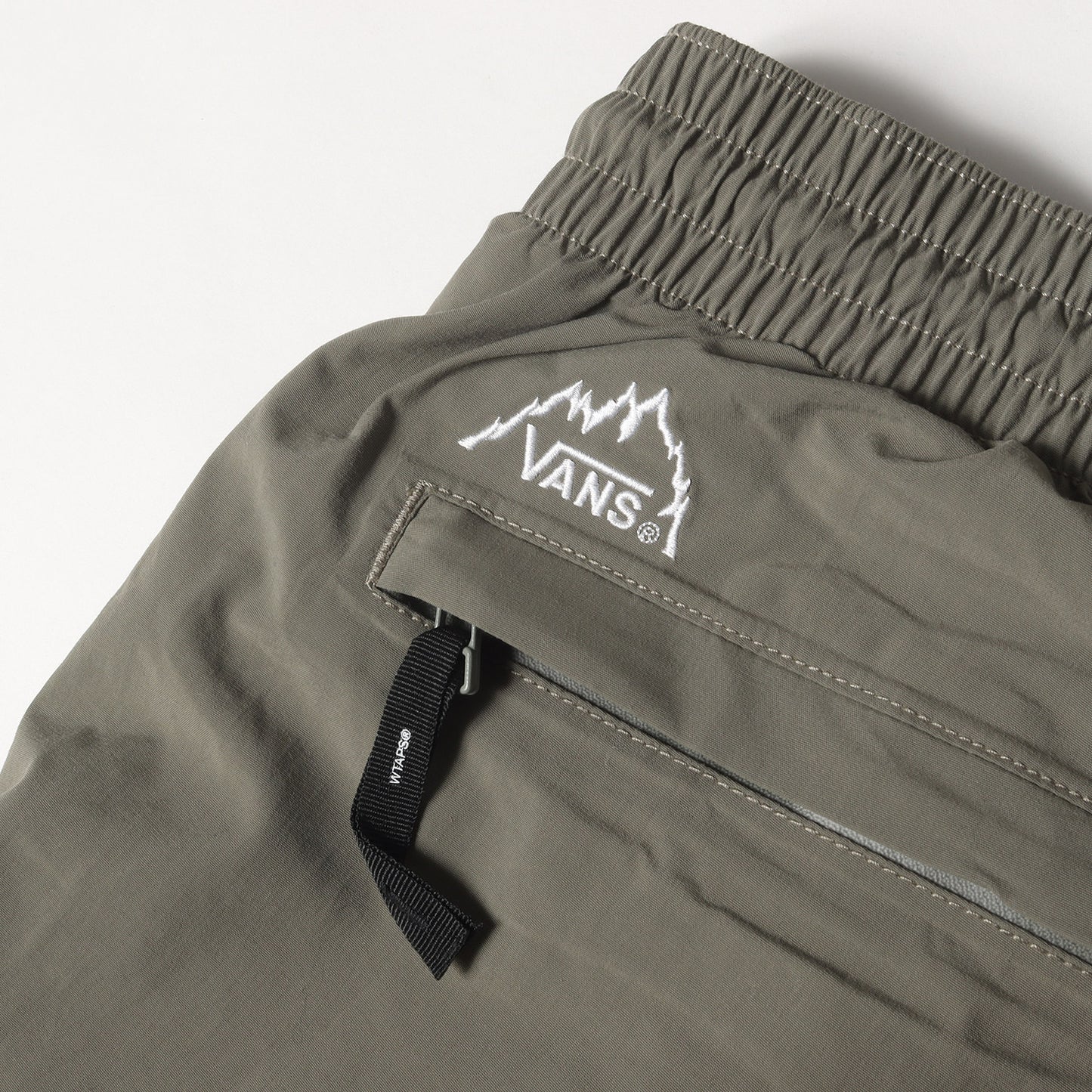 22AW ×VANS ナイロンタッサー バギー テーパード トラウザーズ パンツ (ALPS TROUSERS 2LAYER. VANS)