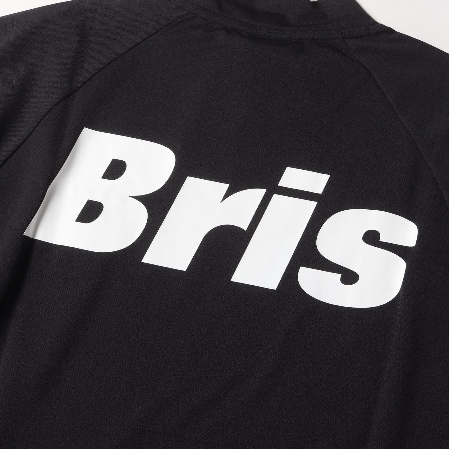 ビッグロゴ チーム モックネック Tシャツ (S/S TEAM MOCK NECK TOP)