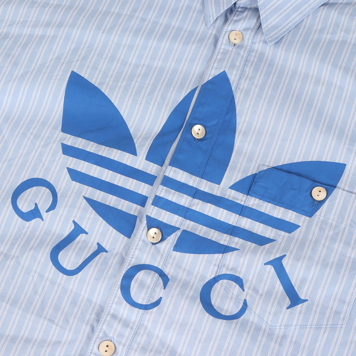 ×adidas トレフォイルマーク ストライプ コットン ドレスシャツ