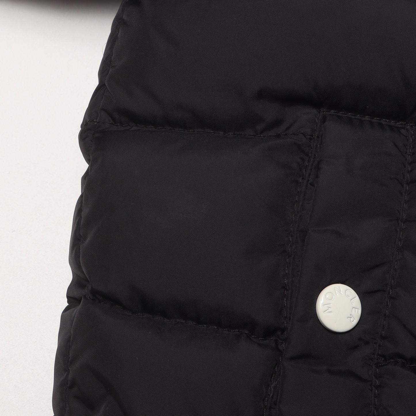 [キッズサイズ] ツートーン ナイロン フーデッド ダウンジャケット (LOURMARIN)