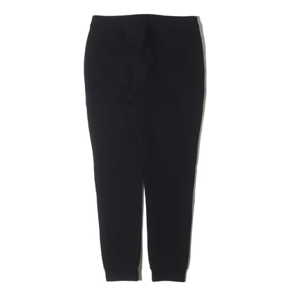 エンブレムパッチ スウェット ストレッチ トレーニング パンツ (SWEAT TRAINING PANTS)
