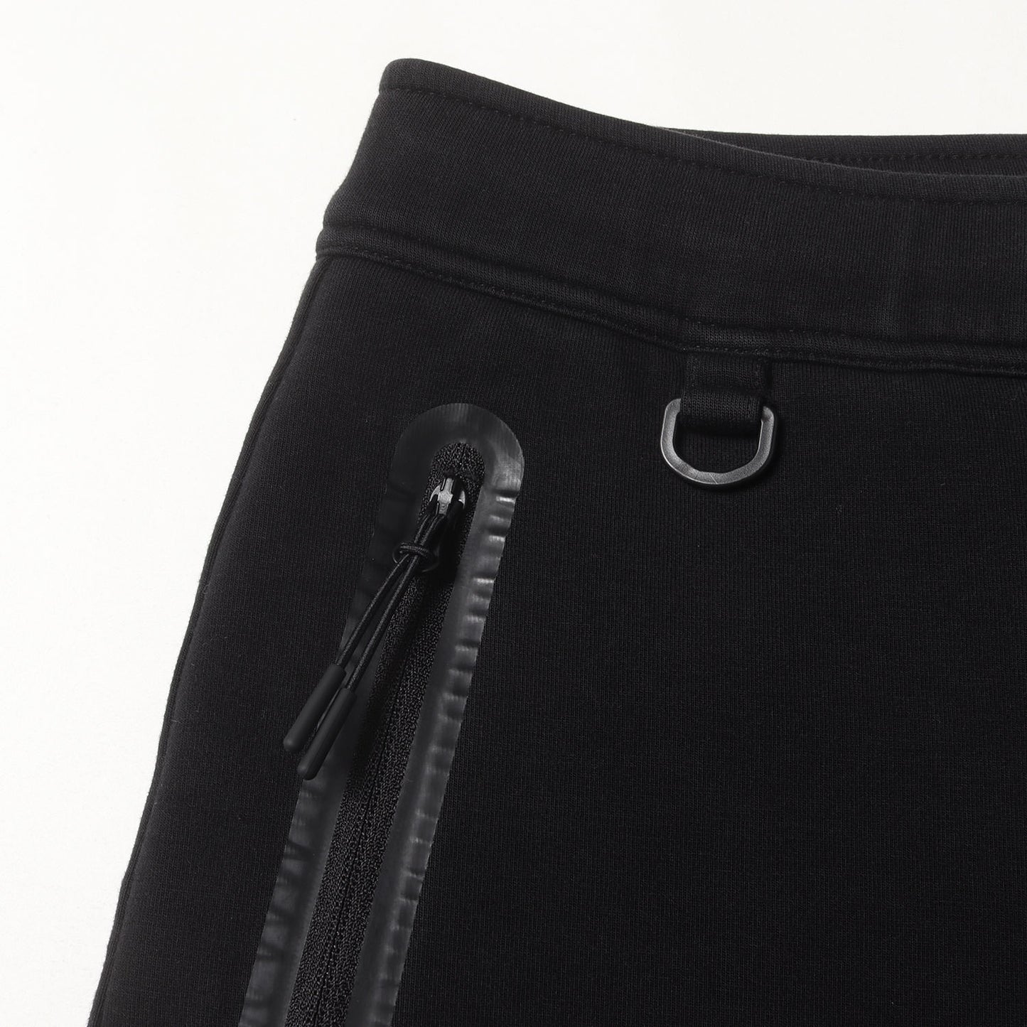 エンブレムパッチ スウェット ストレッチ トレーニング パンツ (SWEAT TRAINING PANTS)