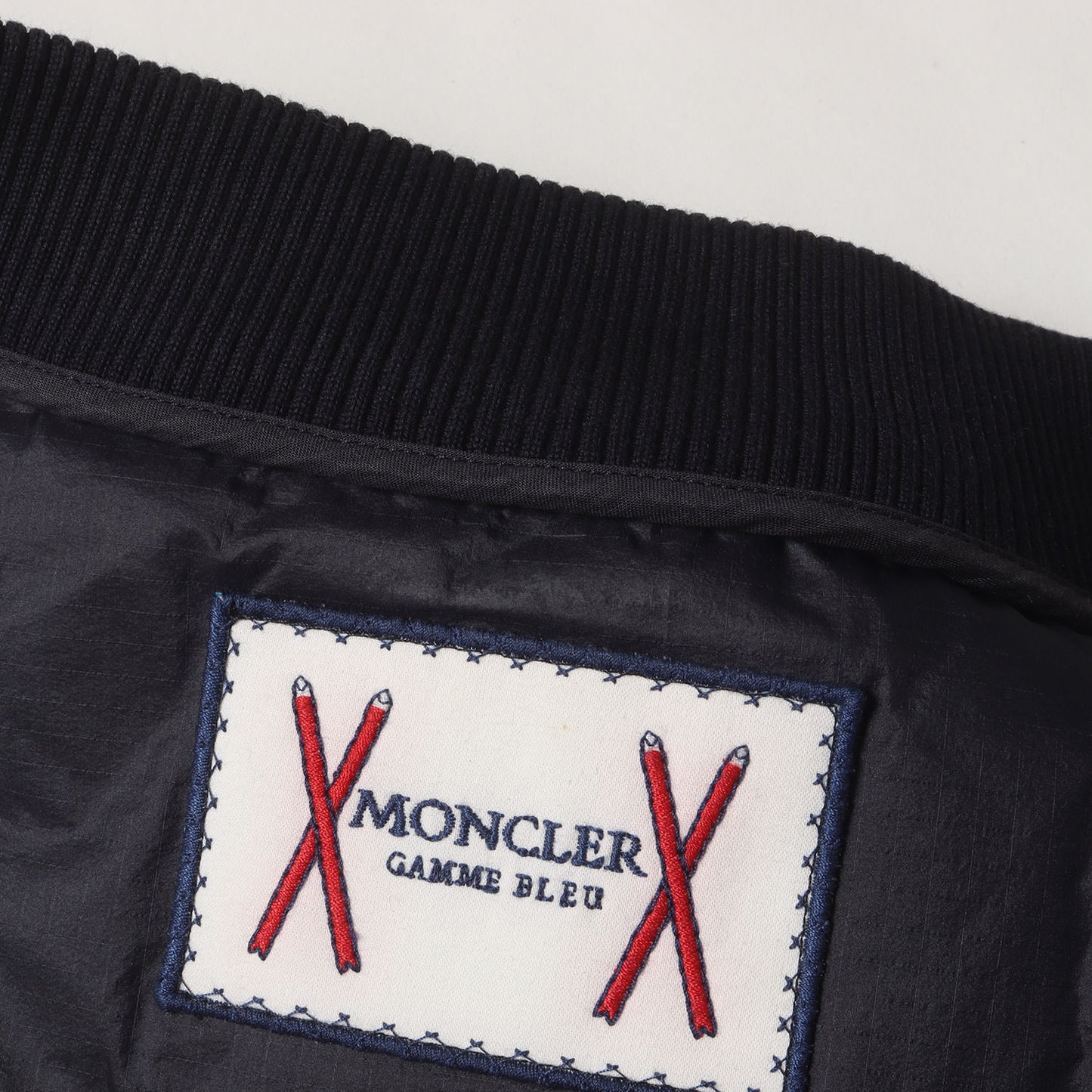 キルティング ナイロン スナップボタン ダウンベスト (GILET)