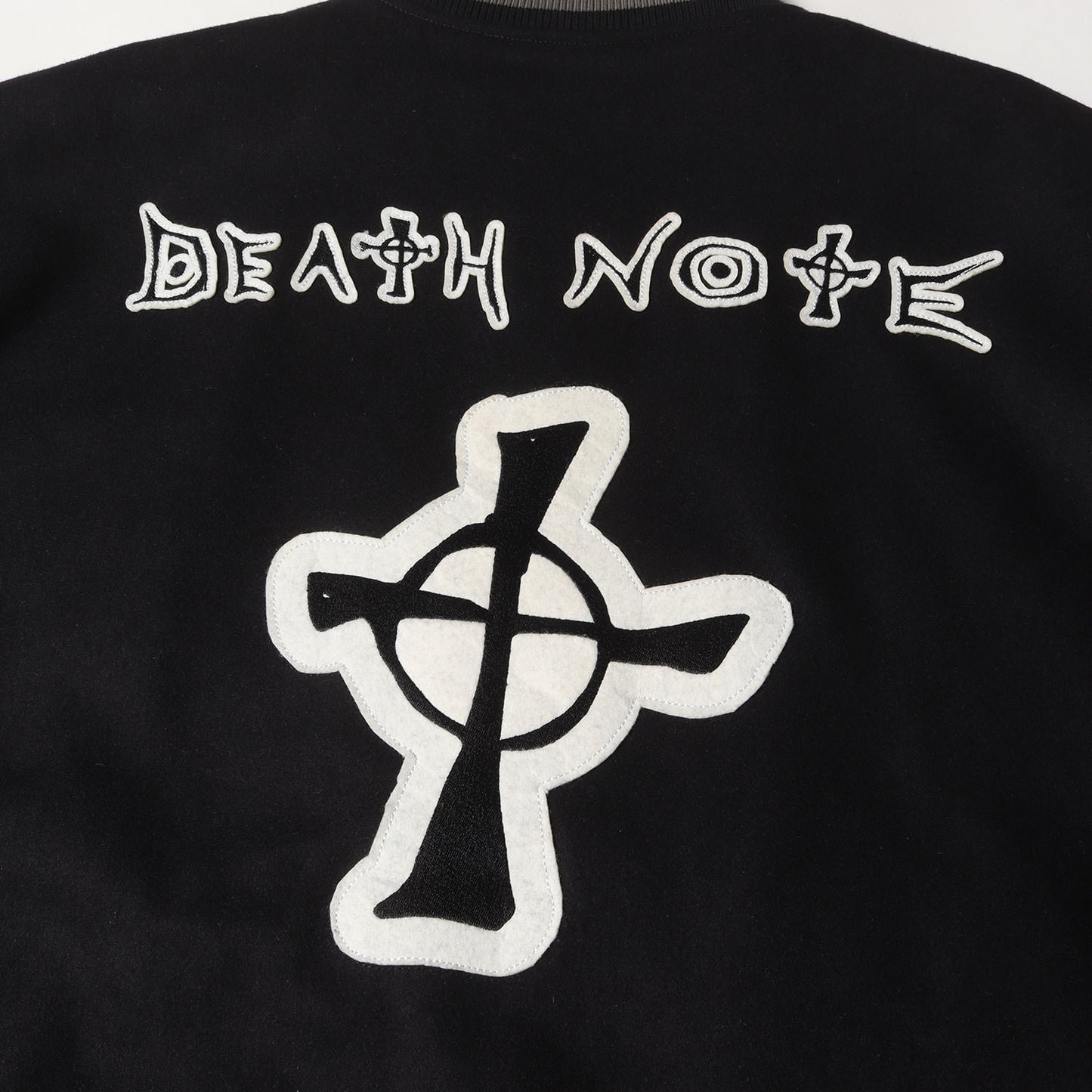 [近年モデル] ×DEATH NOTE フルデコワッペン メルトンウール スタジャン (DEATH NOTE VARSITY JACKET)