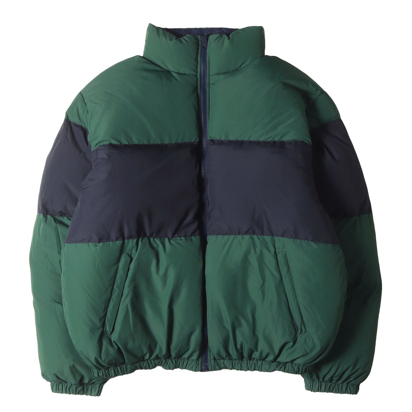 [近年モデル] ブランドロゴ刺繍 リバーシブル ナイロン ダウンジャケット (REVERSIBLE DOWN JACKET)