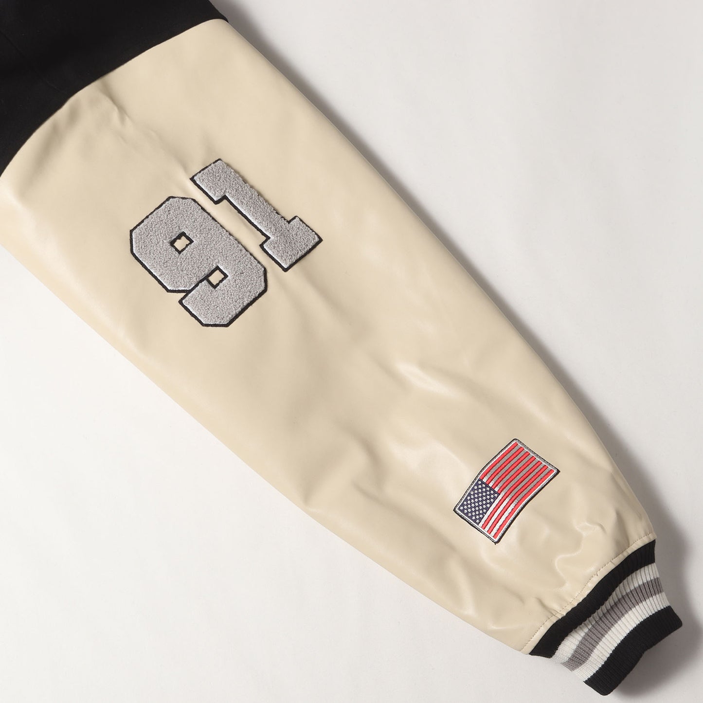 [近年モデル] ゴリラクラシックワッペン メルトンウール スタジャン (OG LOGO VARSITY JACKET)