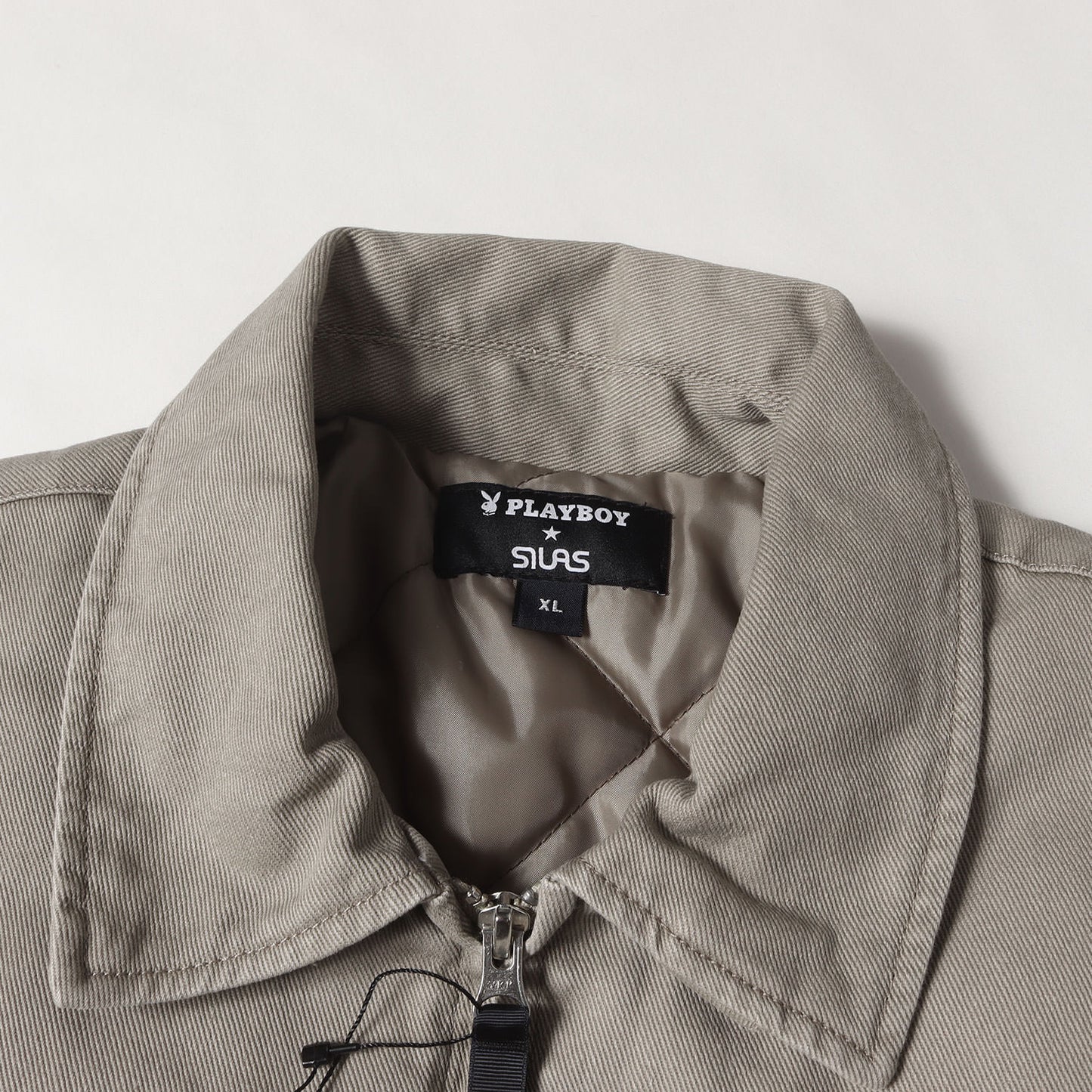 [近年モデル] ×PLAYBOY ラビット刺繍 コットンツイル フルジップ ワークジャケット