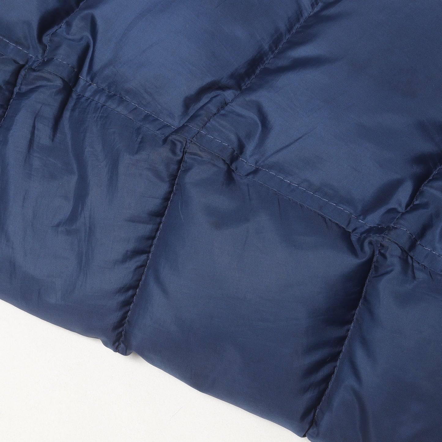 ライトウェイト フーデッド フルジップ ダウンジャケット (Lightweight Down Jacket)